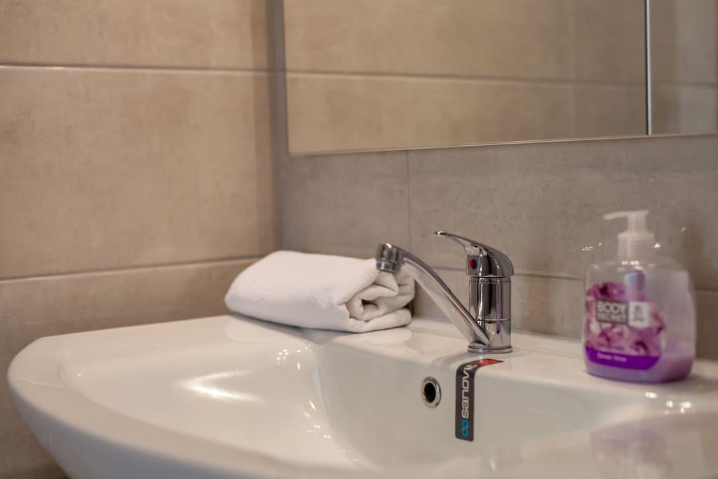 Apartmani Sanja Suta Podstrana Luaran gambar